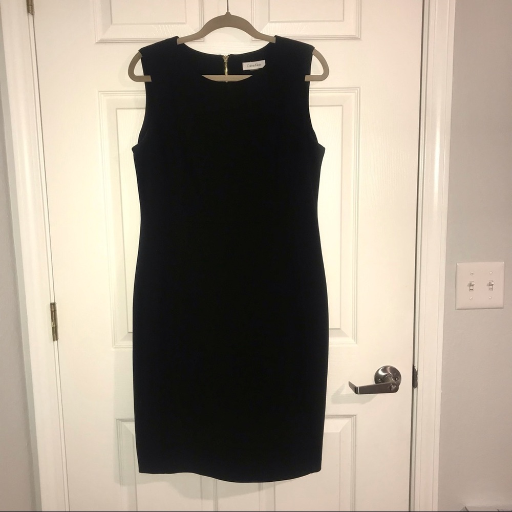Calvin Klein, 12, black